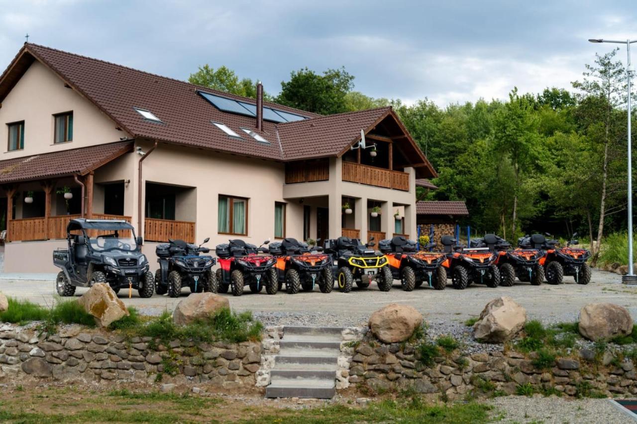Transylvanian Relax House Lupeni  Exterior photo