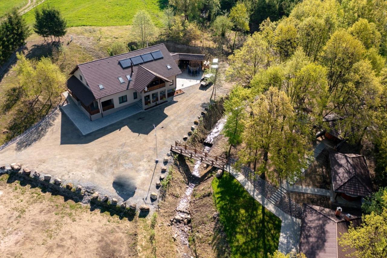Transylvanian Relax House Lupeni  Exterior photo